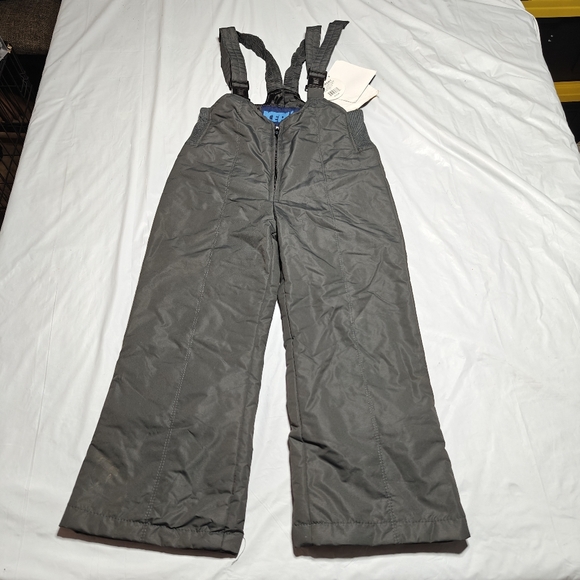 Kids Gray Sweatpants & Joggers - Picture 1 of 7